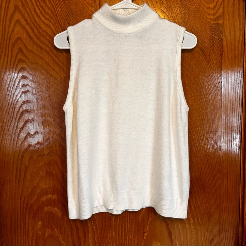 Cream Sleeveless Turtleneck Sweater designers original X-Large